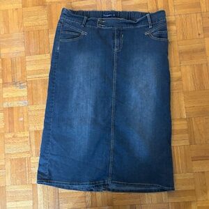 plus size vintage denim skirt * read description